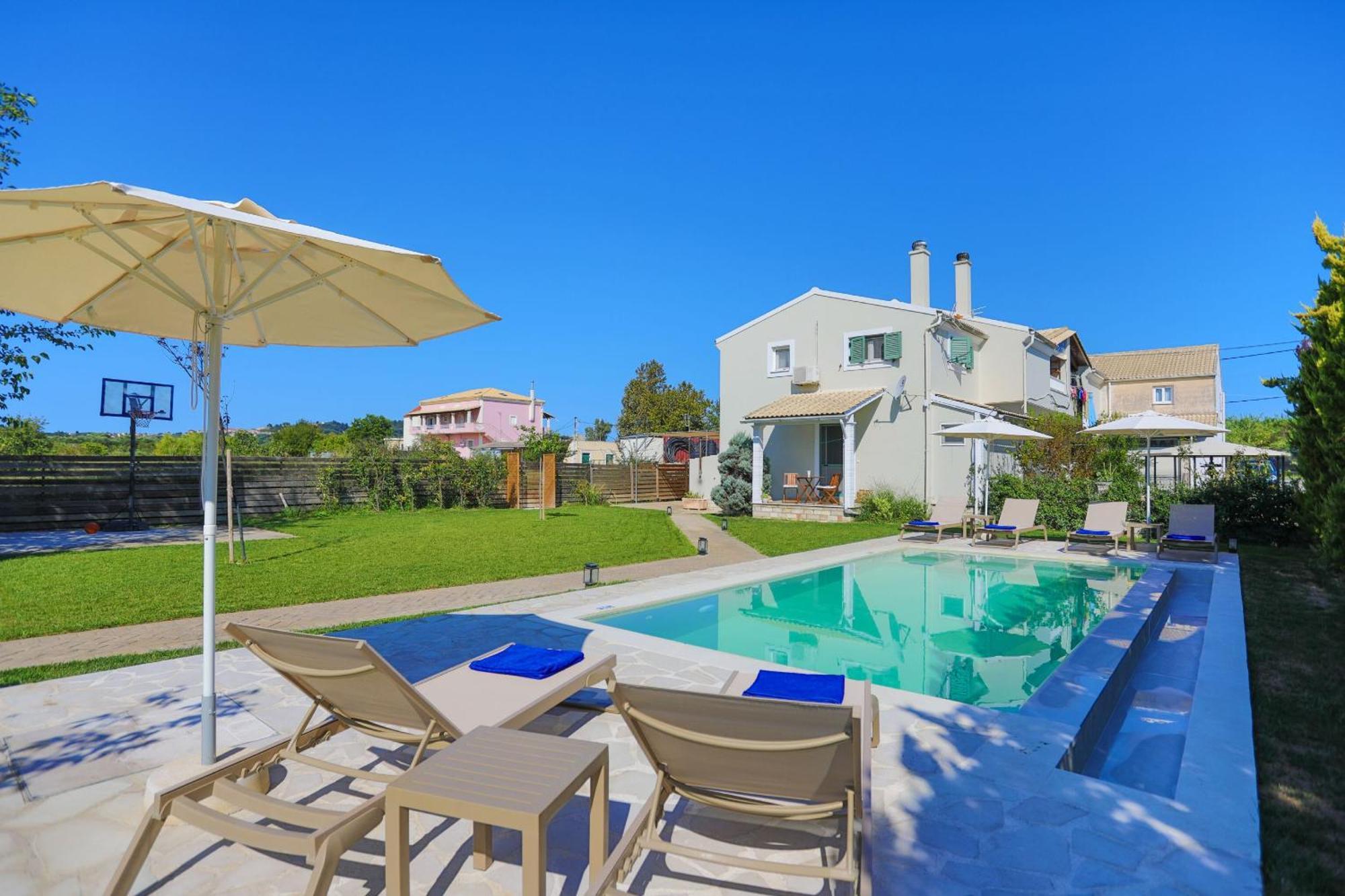Villa Teresa Roda  Buitenkant foto