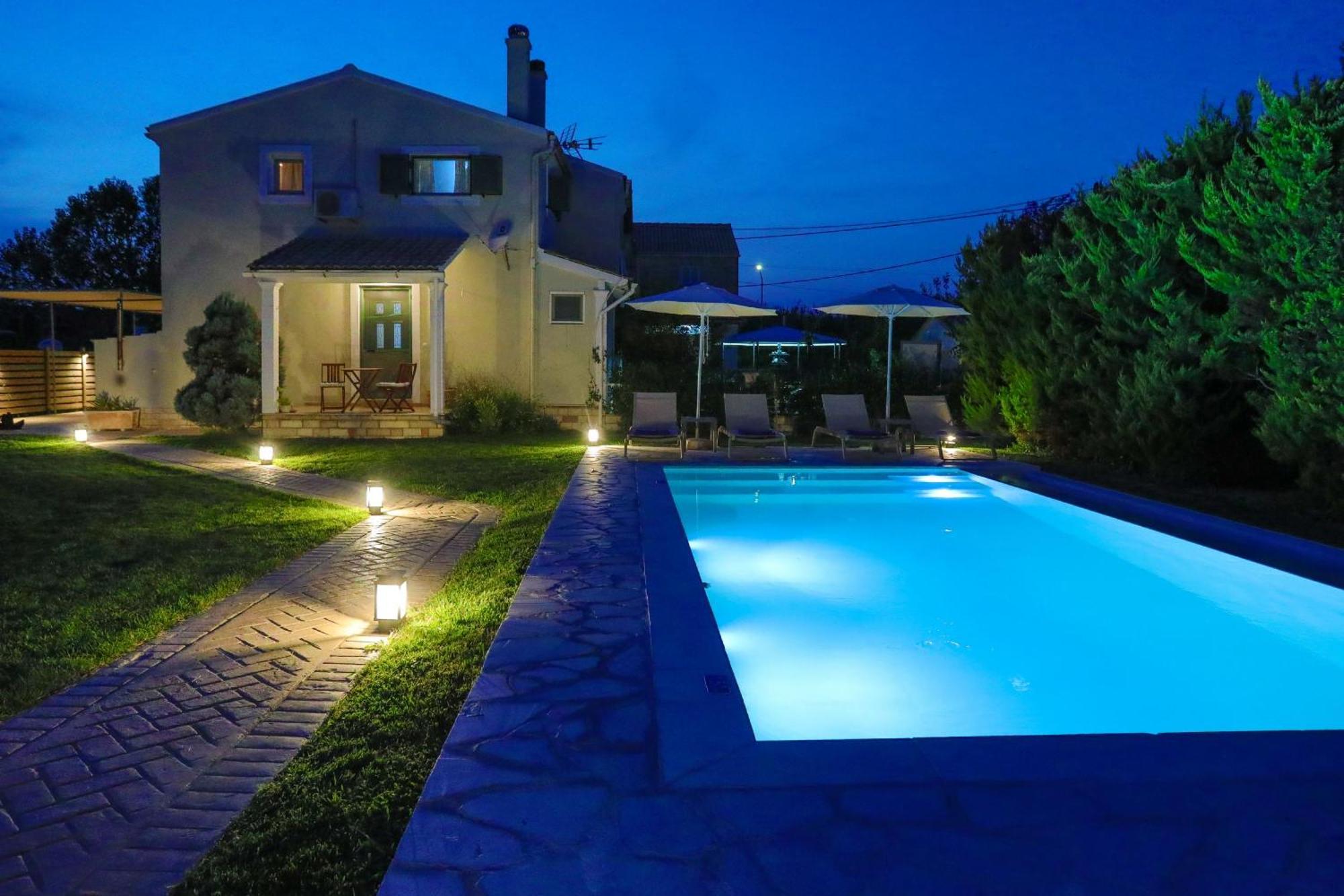 Villa Teresa Roda  Buitenkant foto