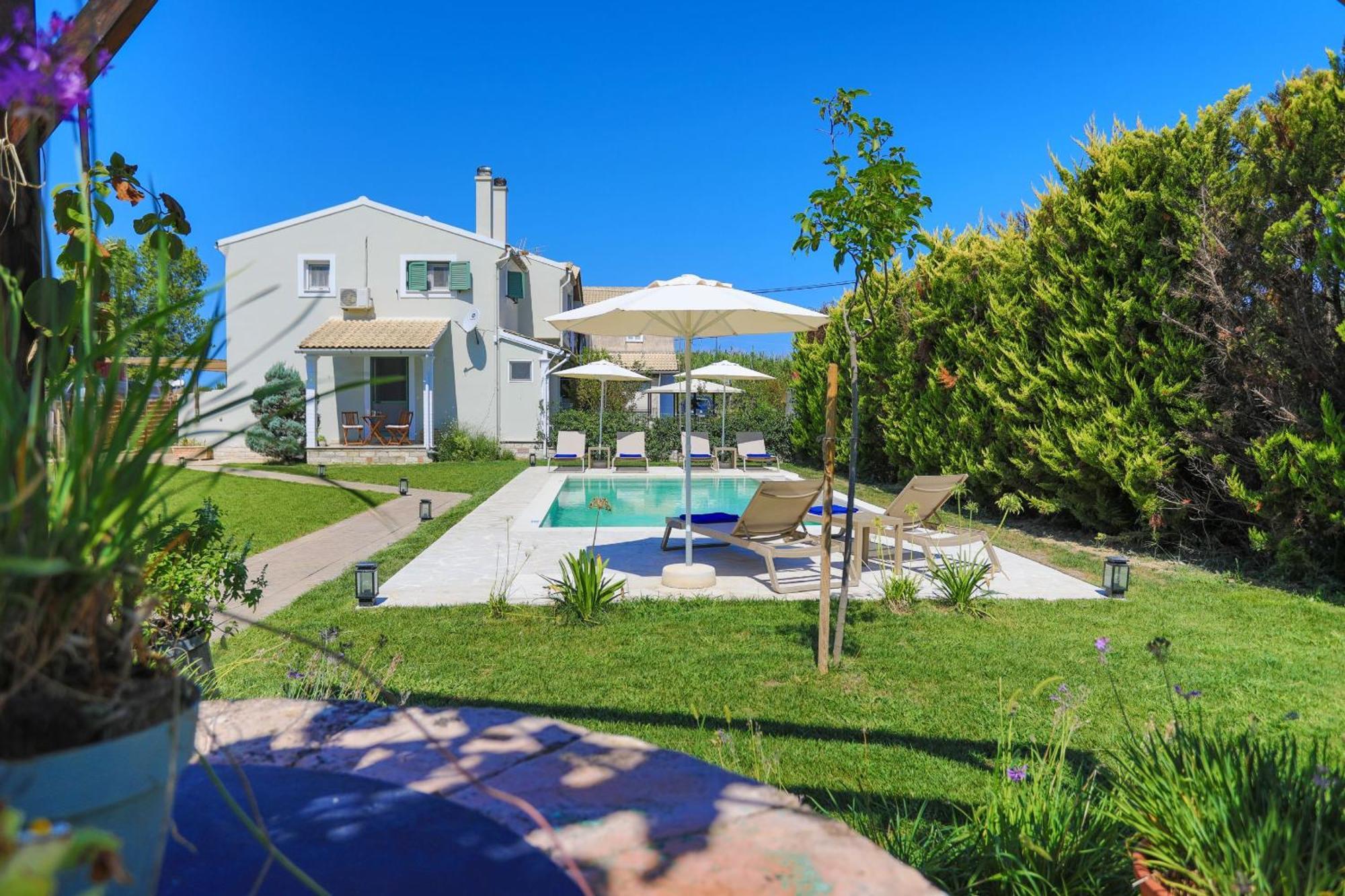 Villa Teresa Roda  Buitenkant foto