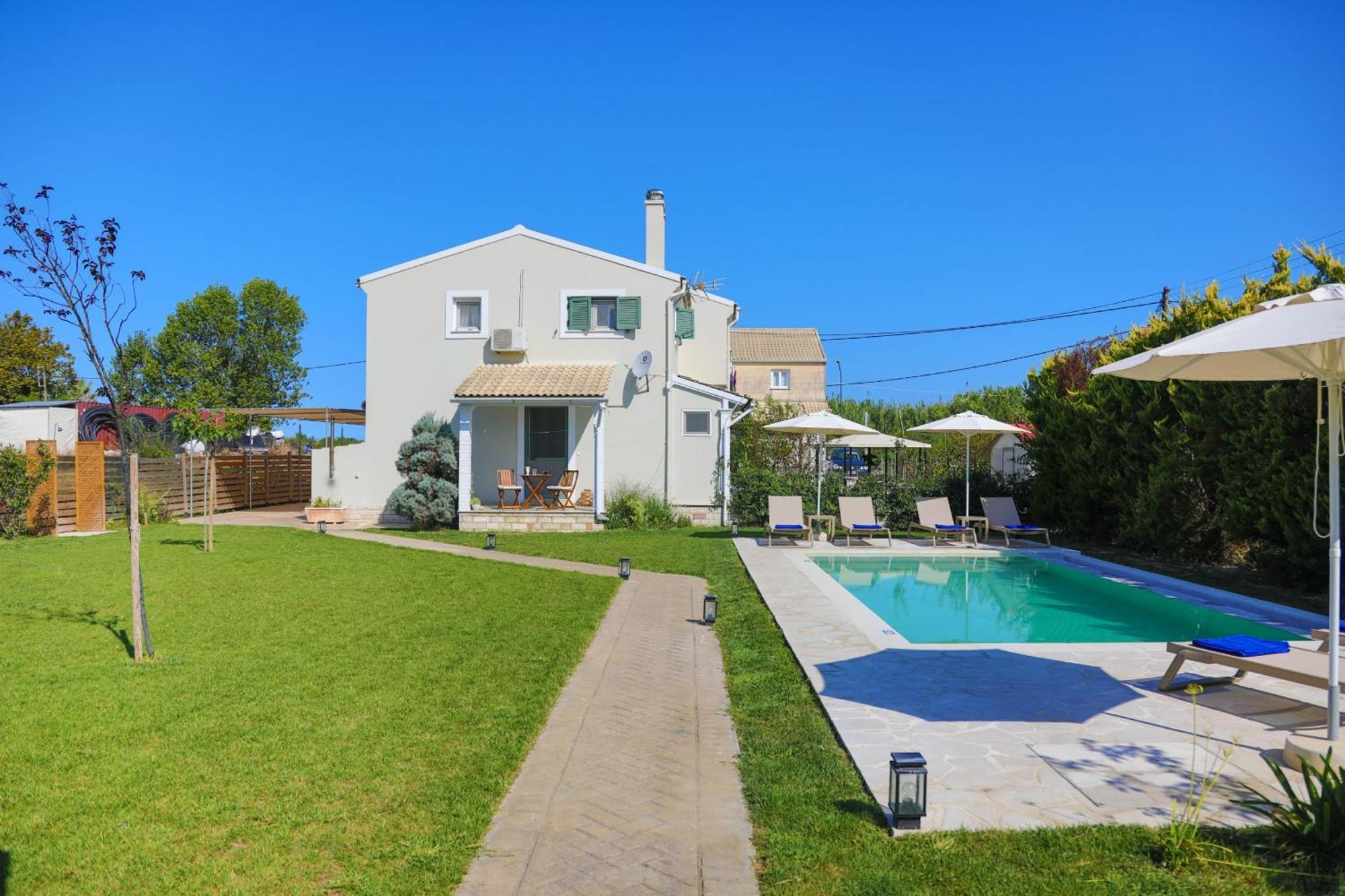Villa Teresa Roda  Buitenkant foto