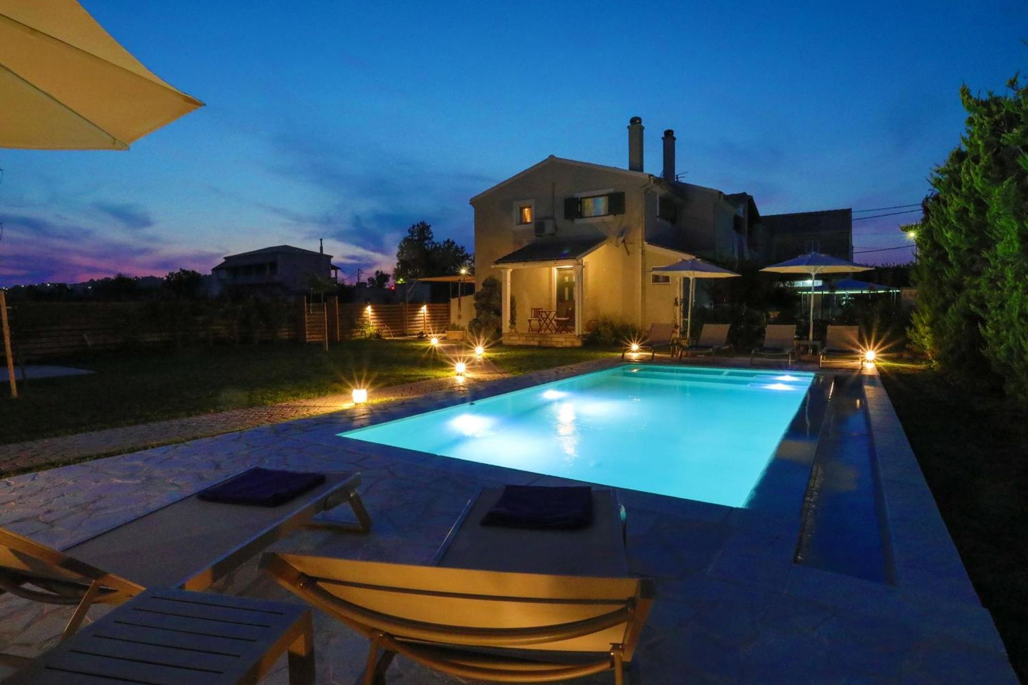 Villa Teresa Roda  Buitenkant foto