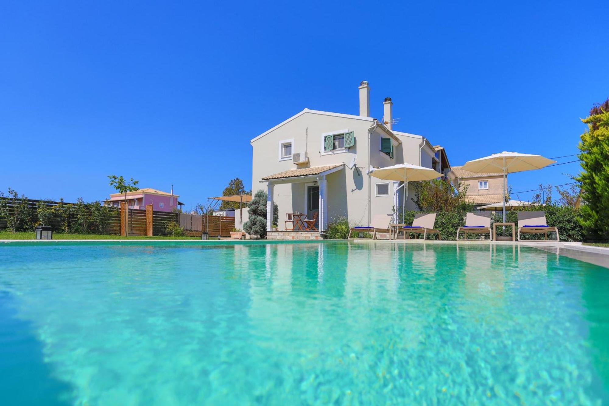 Villa Teresa Roda  Buitenkant foto