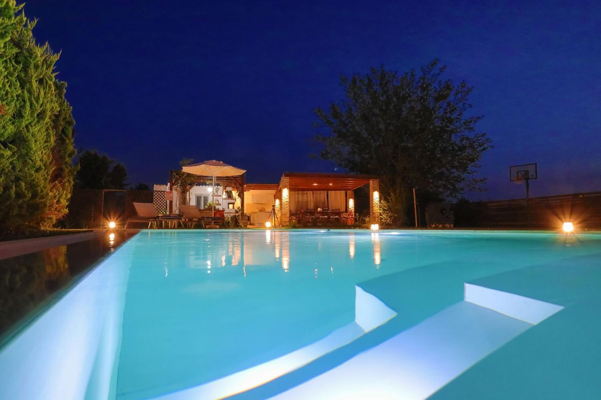 Villa Teresa Roda  Buitenkant foto