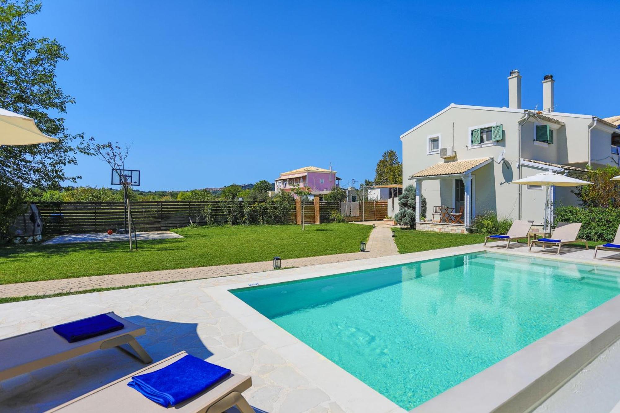 Villa Teresa Roda  Buitenkant foto