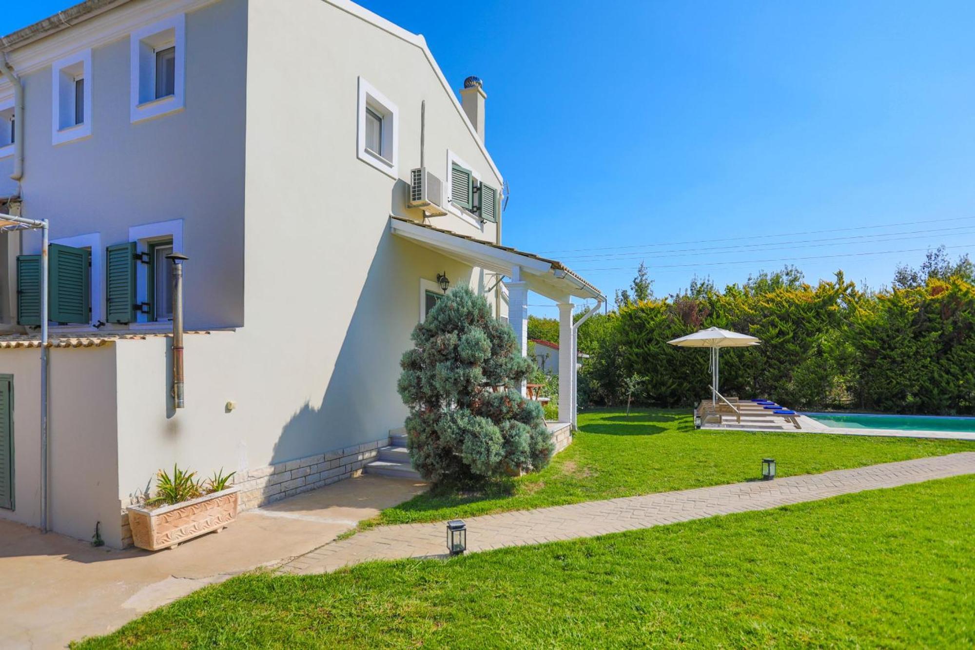 Villa Teresa Roda  Buitenkant foto