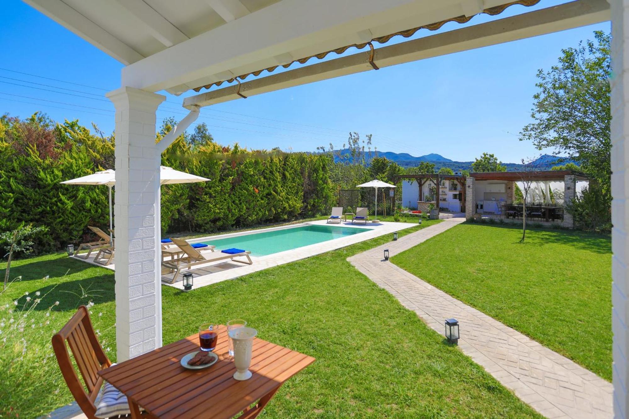 Villa Teresa Roda  Buitenkant foto
